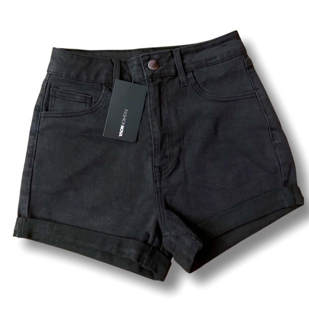Brand new Black jeans s/m (size 27) Fashion Nova shorts